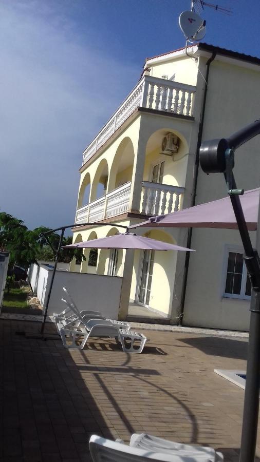 Appartement House Ariamare